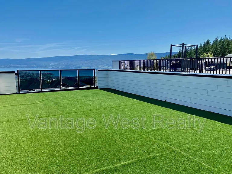3608 Silver Way — Photo 36