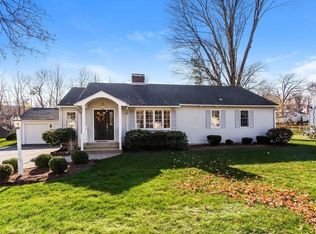 11 Old Orchard Rd, Wilbraham, MA 01095