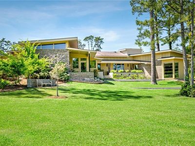 913 Camphill Dr, Abita Springs, LA, 70420