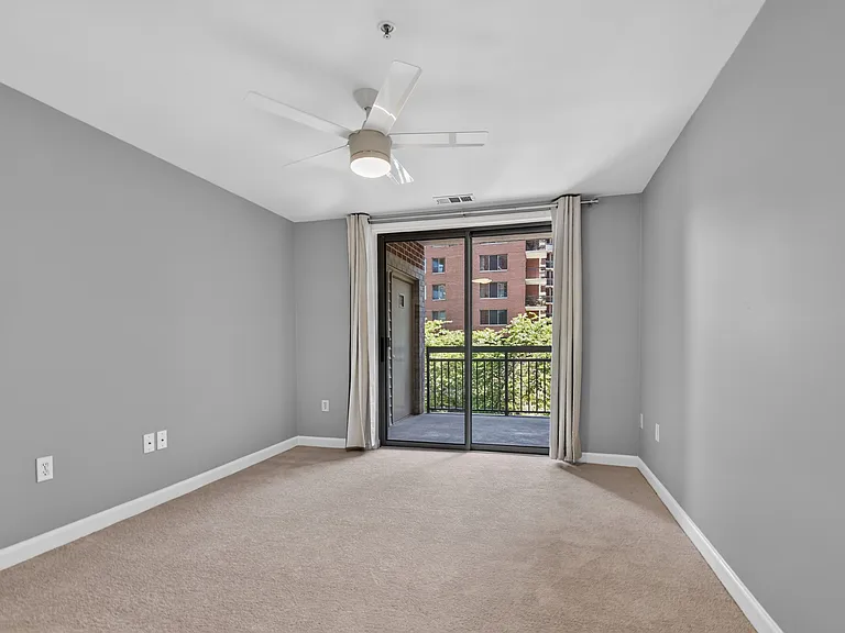 901 N Monroe St #314 — Photo 10