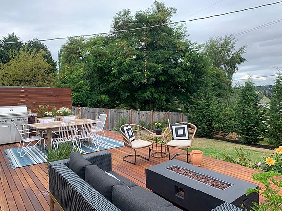 HUGE back deck for entertaining