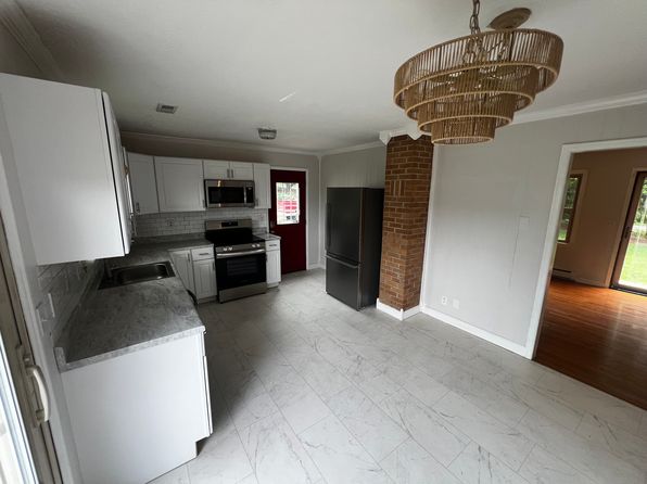 (undisclosed Address)