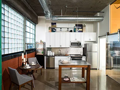 Hecht Warehouse