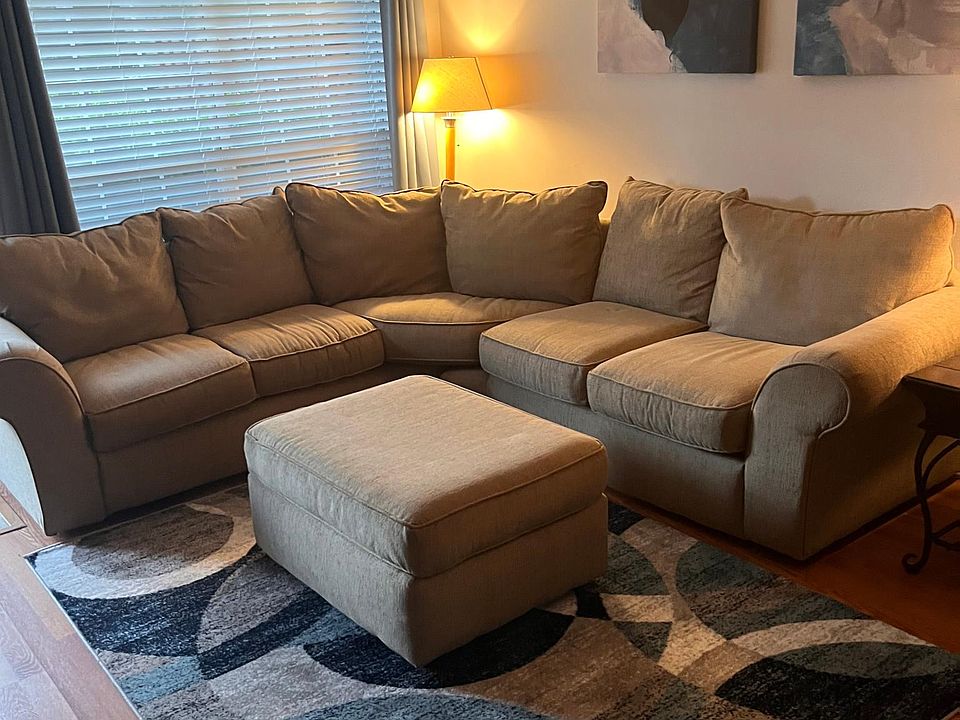 1st image of 420 Cross Creek Rd APT B