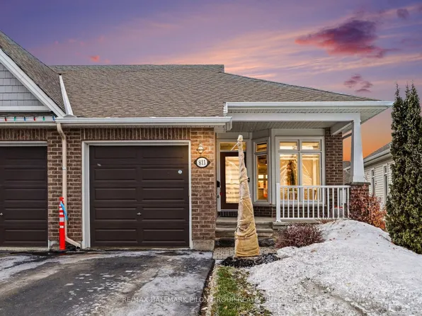 811 Tewin Cir, Ottawa, ON K4A 1K3