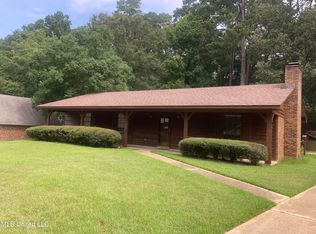 430 Trent Dr, Jackson, MS 39212