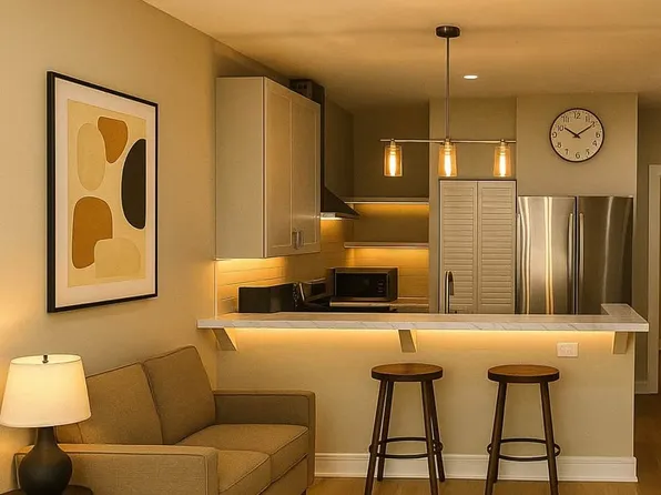 2000 W Superior St, Chicago, IL