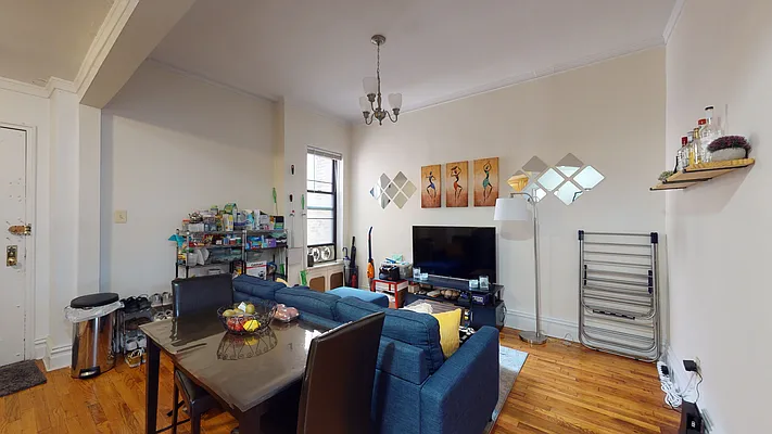 Rented by Bond New York | media 2