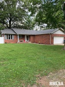 2 Roseclair Ln, Centralia, IL, 62801