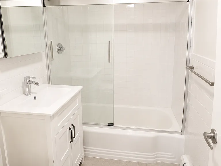 14 Riverside St #3-2 — Photo 4