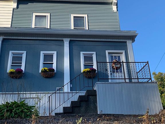 2nd image of 88 Pawling Ave
