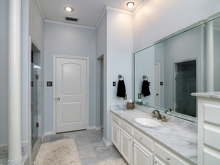 5920 Encore Dr — Photo 16