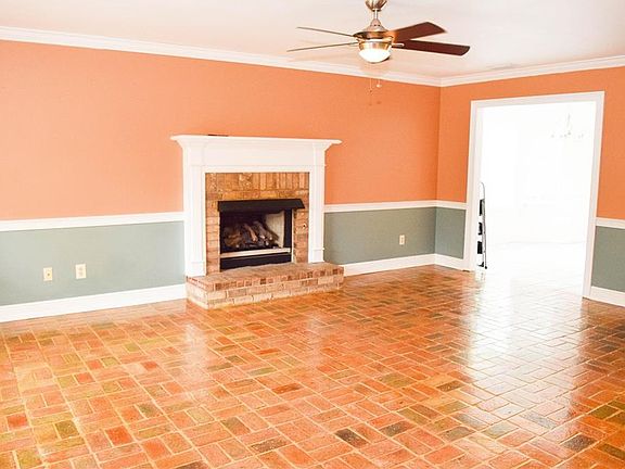 5th image of 8255 Twin Lakes Dr