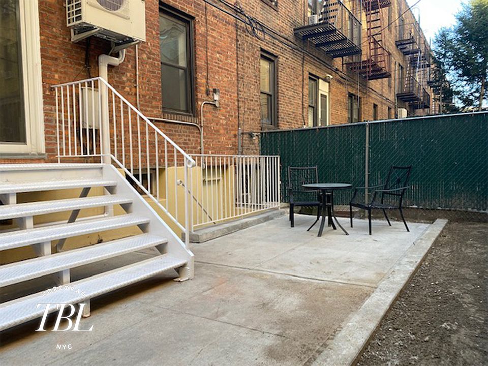 1st image of 4320 42nd St APT 2R