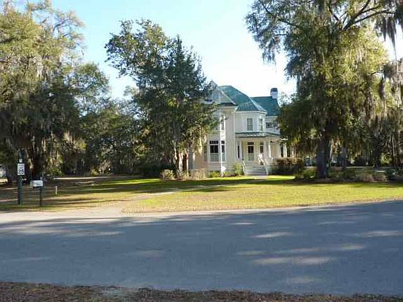 5th image of 105 Coosaw Club Dr