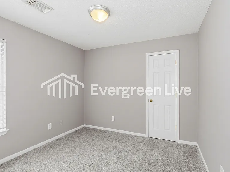15988 Stone Ridge Cir — Photo 9