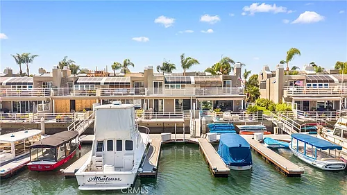 3382 Tempe Dr Photo 1