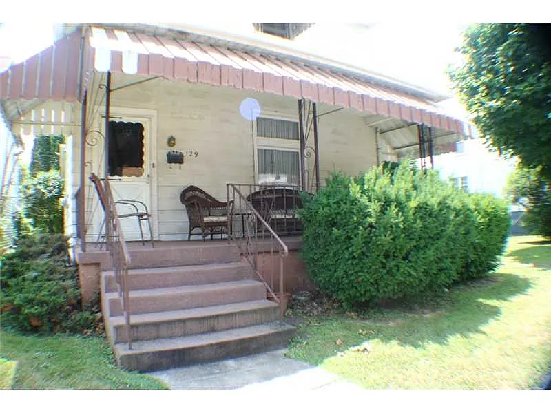 129 Murdock St photo 1