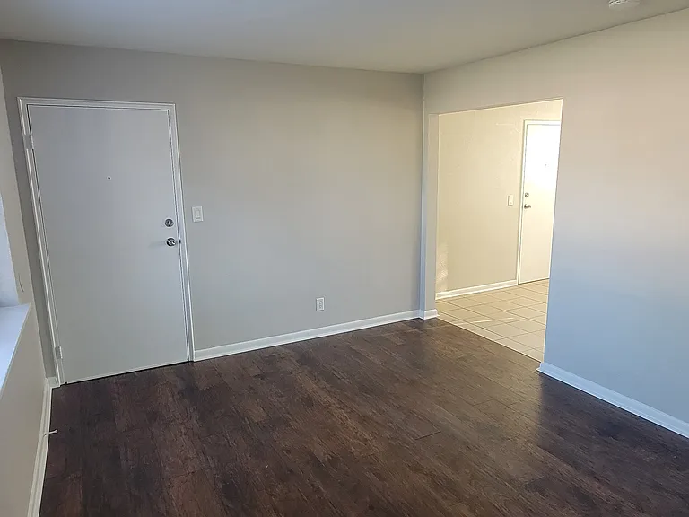 2304 Fairmont Ave #1 — Photo 6