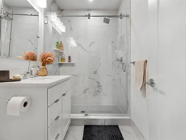49 Rogers St #7 — Photo 7