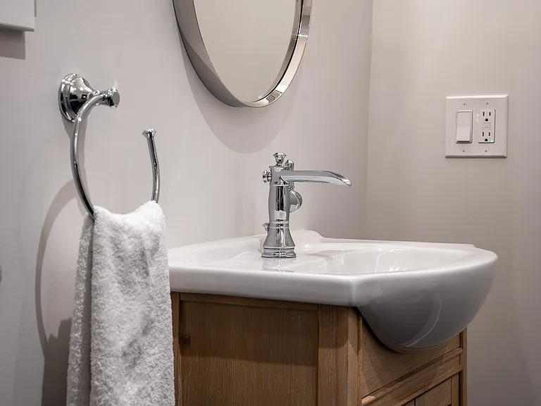 178 Warwick Neck Ave — Photo 24