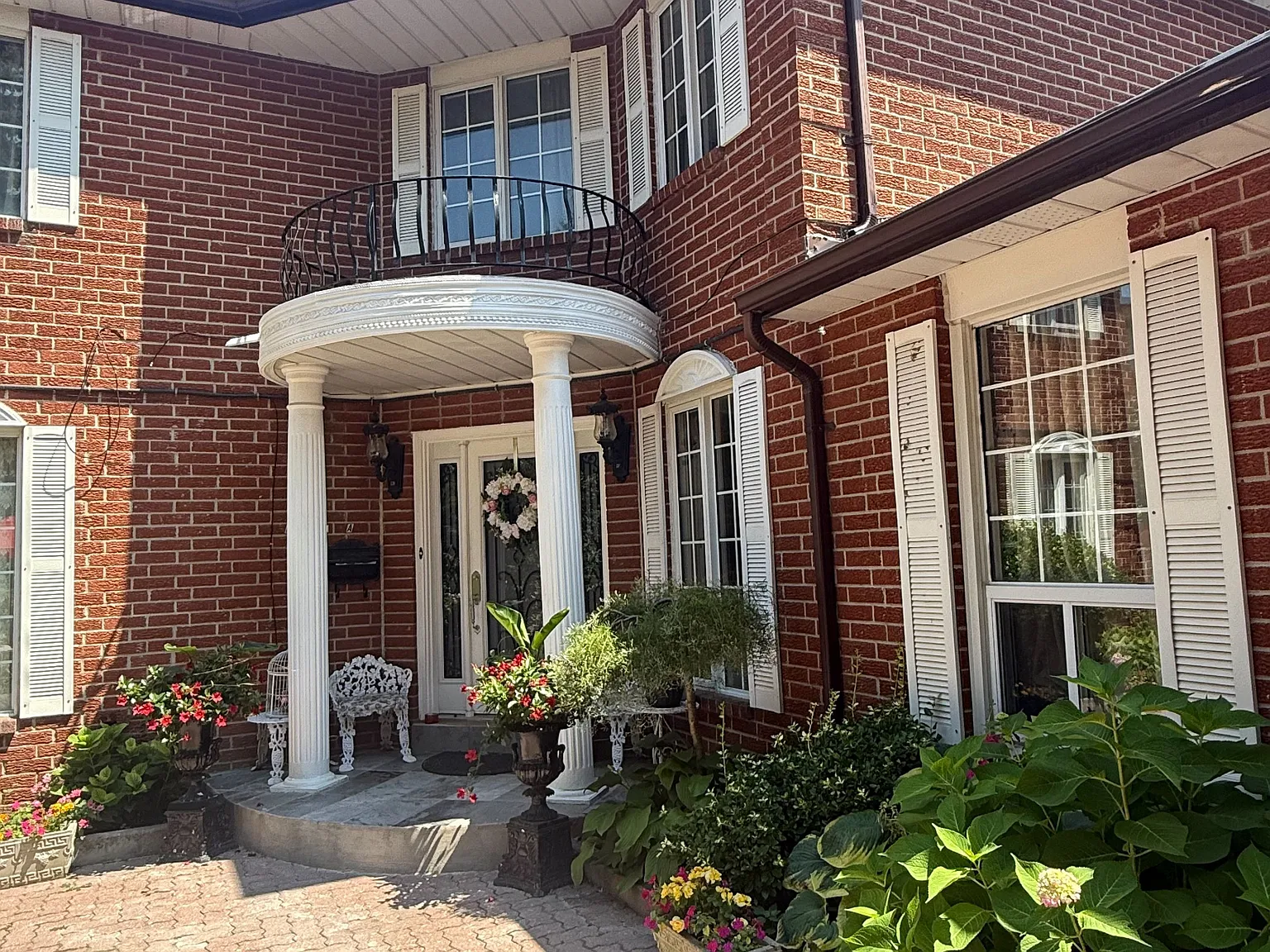 1 bed, $1,300 — Photo 1
