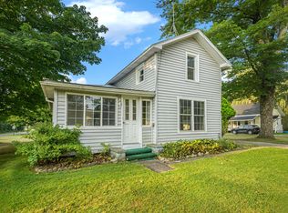 105 Niles St, Lakeview, MI 48850