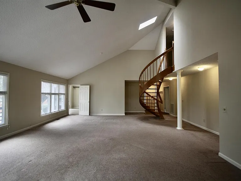 32 Westlake Pointe Dr — Photo 12
