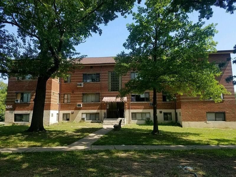 1st image of 1220 Elberta Cir APT 11