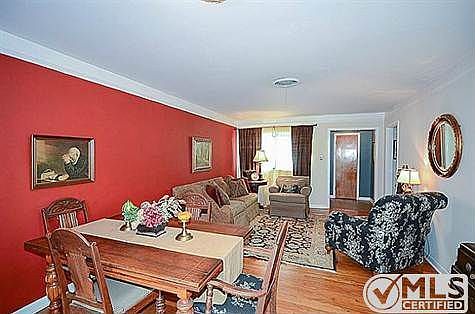 3rd image of 5424 Ira St