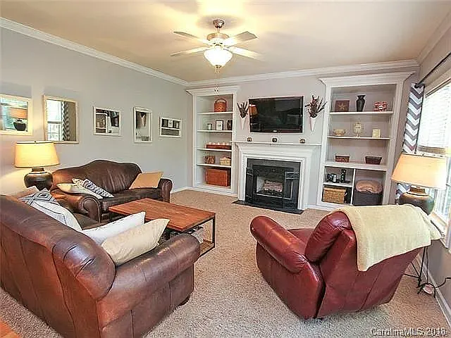 14544 Maclauren Ln — Photo 7