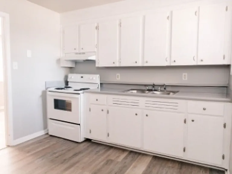 615 Cedarwood Dr — Photo 53
