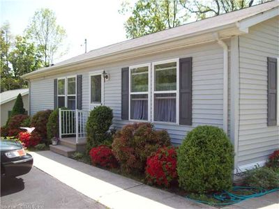 5 High Ridge Cir, Uncasville, CT, 06382