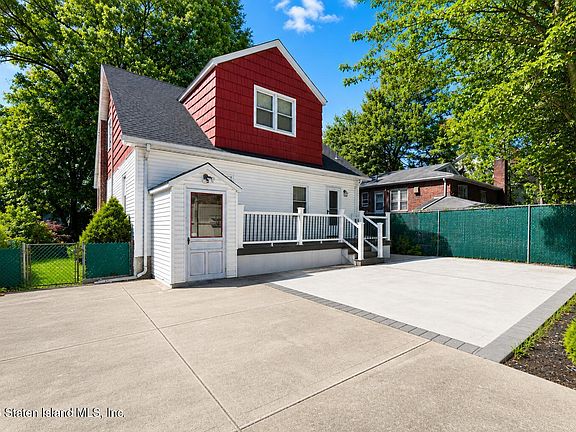 2nd image of 165 Major Ave