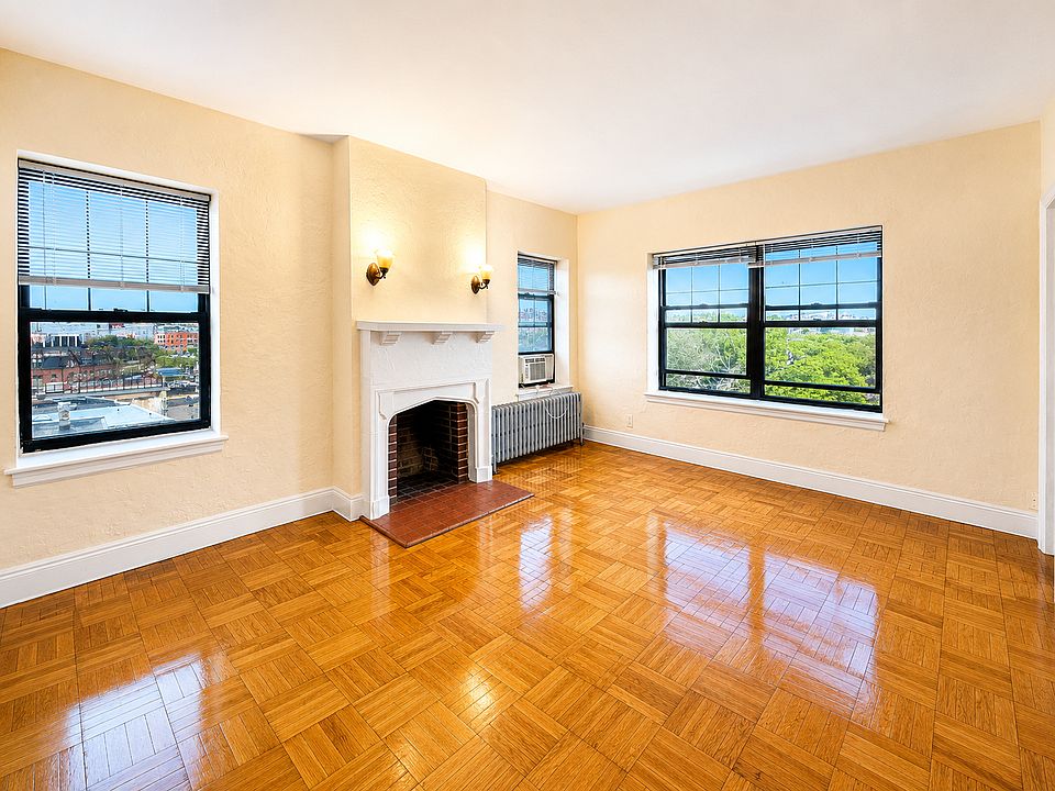 1st image of 2-8 Elmwood Ave #45