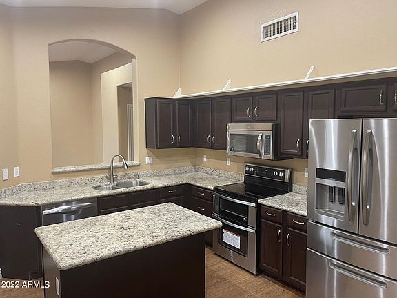 3rd image of 7109 W Potter Dr