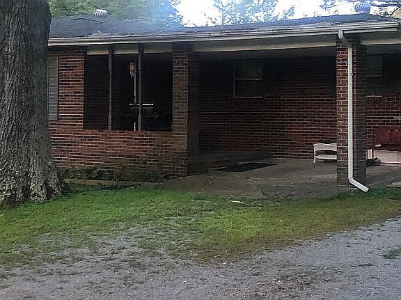 3rd image of 128 Wakefield St
