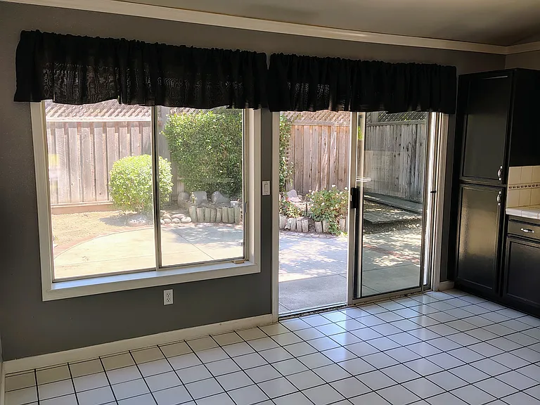 891 Joe Borovich Dr — Photo 11