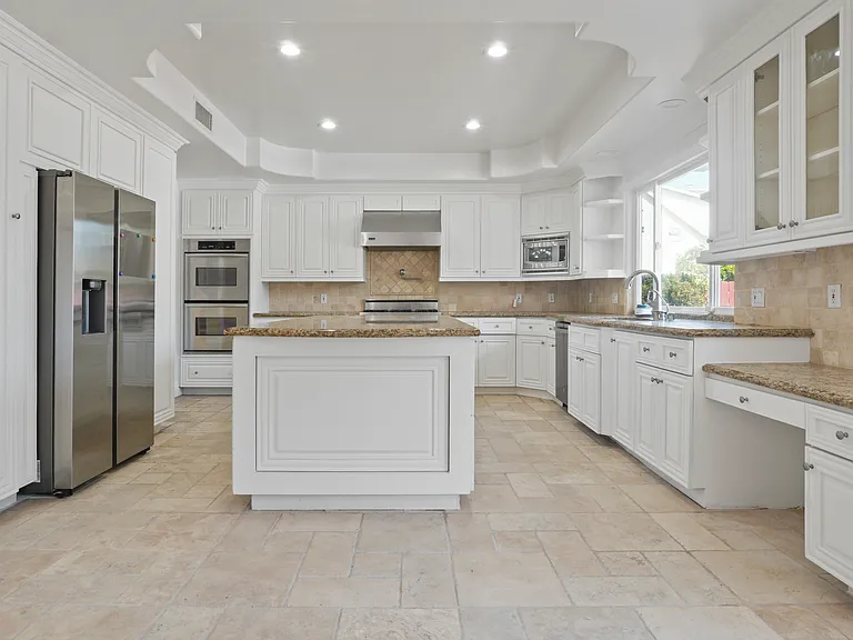5128 Avenida Hacienda — Photo 18