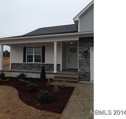 2nd image of 102 Elis Landing Ln