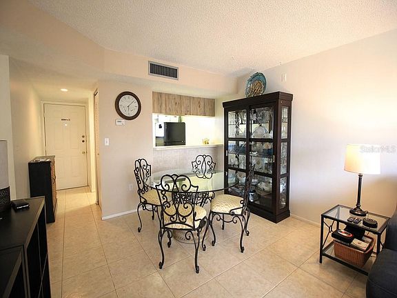 5th image of 1999 Kings Hwy APT 13