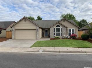 772 Sandpine Loop NE, Keizer, OR 97303