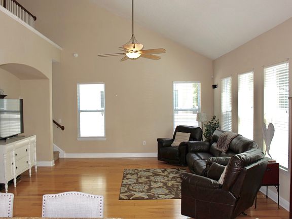 5th image of 7708 W Shore Blvd