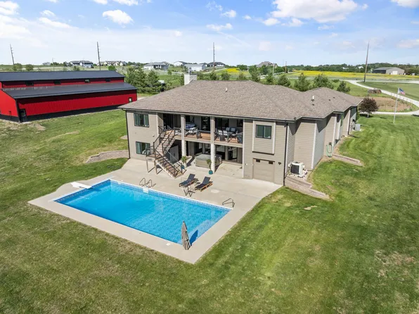 1177 Woodland Ave, Cumming, IA 50061