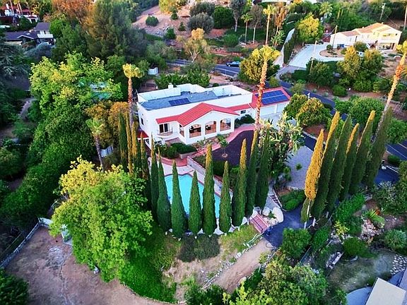 5th image of 9430 Mesa Vista Ave