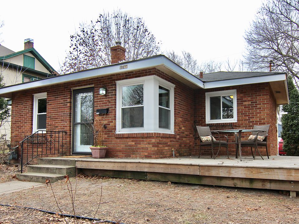 1st image of 1744 Van Buren Ave