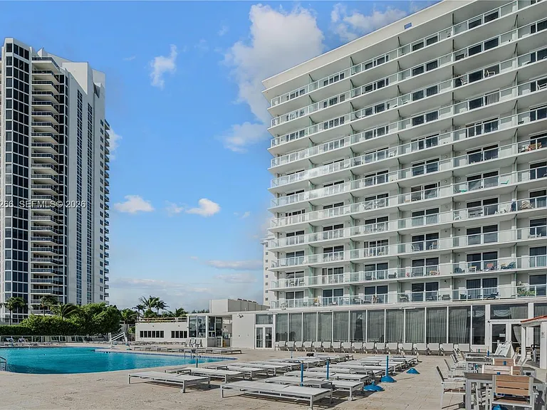 19201 Collins Ave #349 — Photo 38