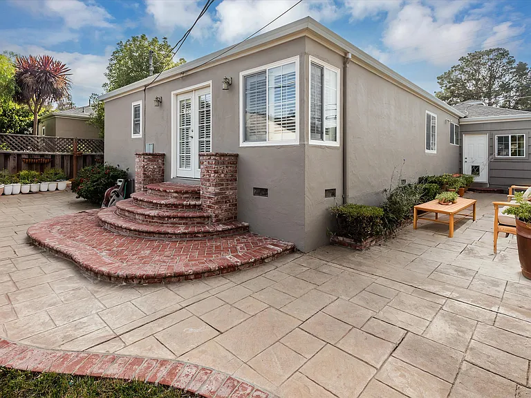 3503 Hacienda St — Photo 27