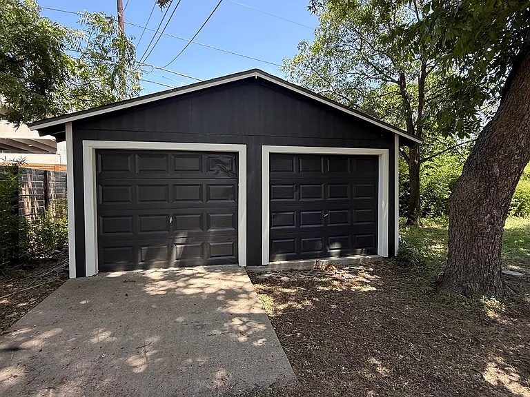 7011 Saint Johns Cir — Photo 3