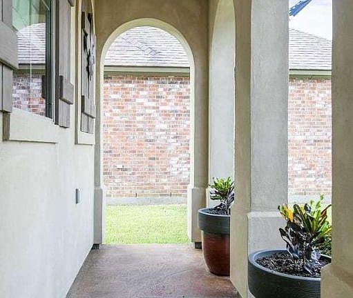 3rd image of 104 Adler Pl